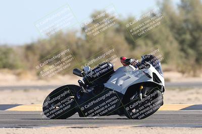 media/Oct-30-2025-Racers Edge (Thu) [[dabbdaf680]]/2-A Group/Session 5 (Turn 7)/